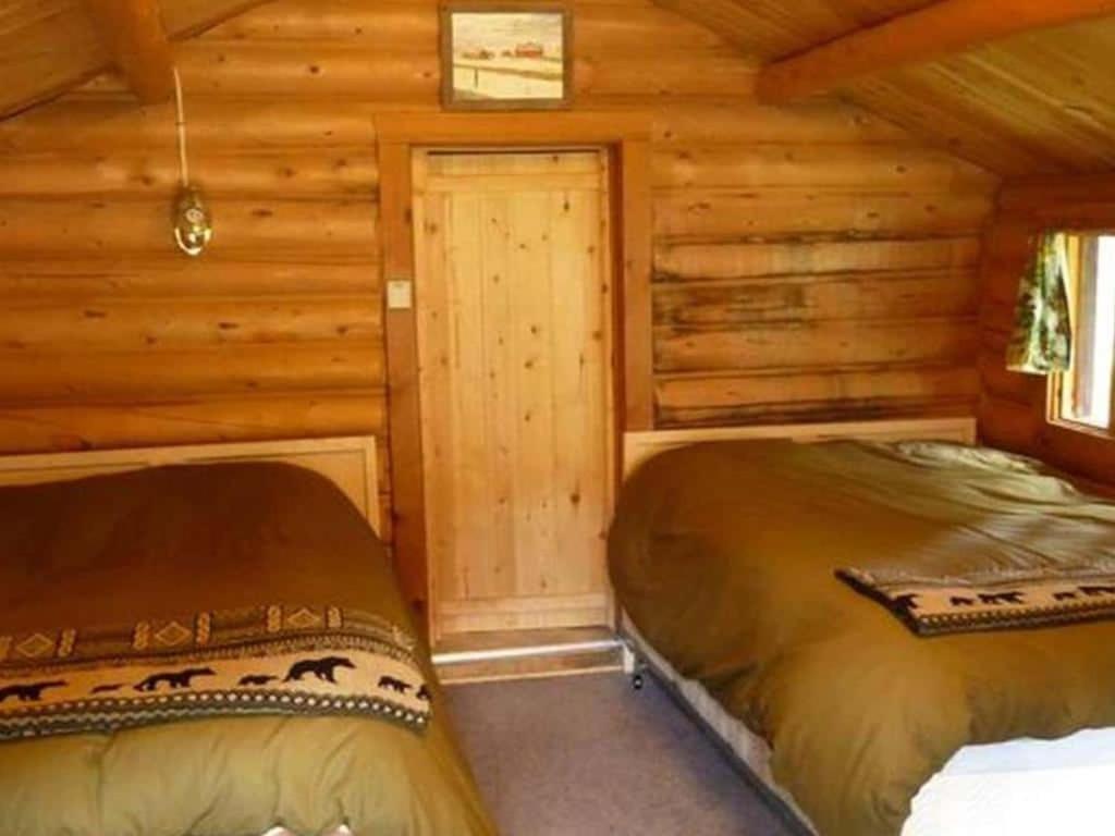 Silver Gate Lodging Cooke City Exterior photo