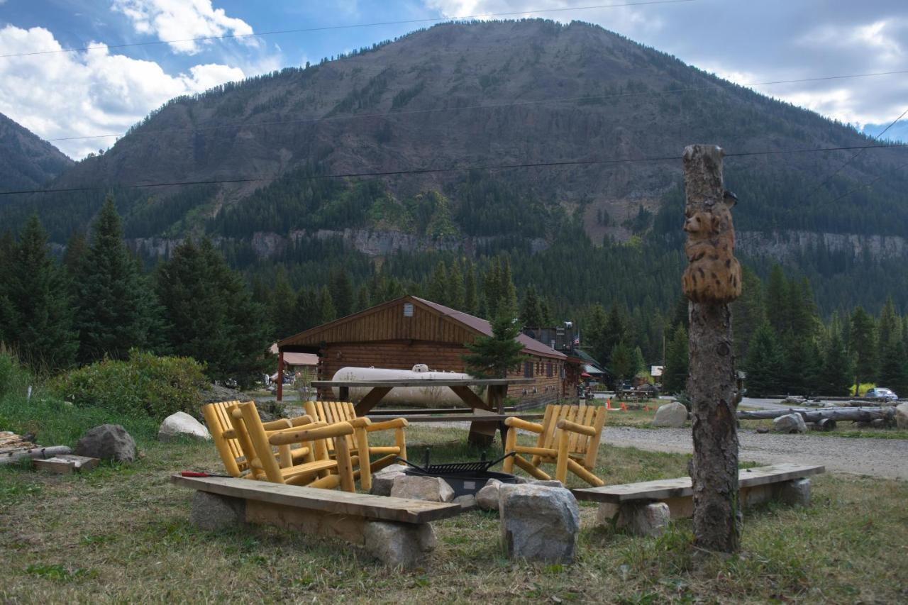 Silver Gate Lodging Cooke City Exterior photo